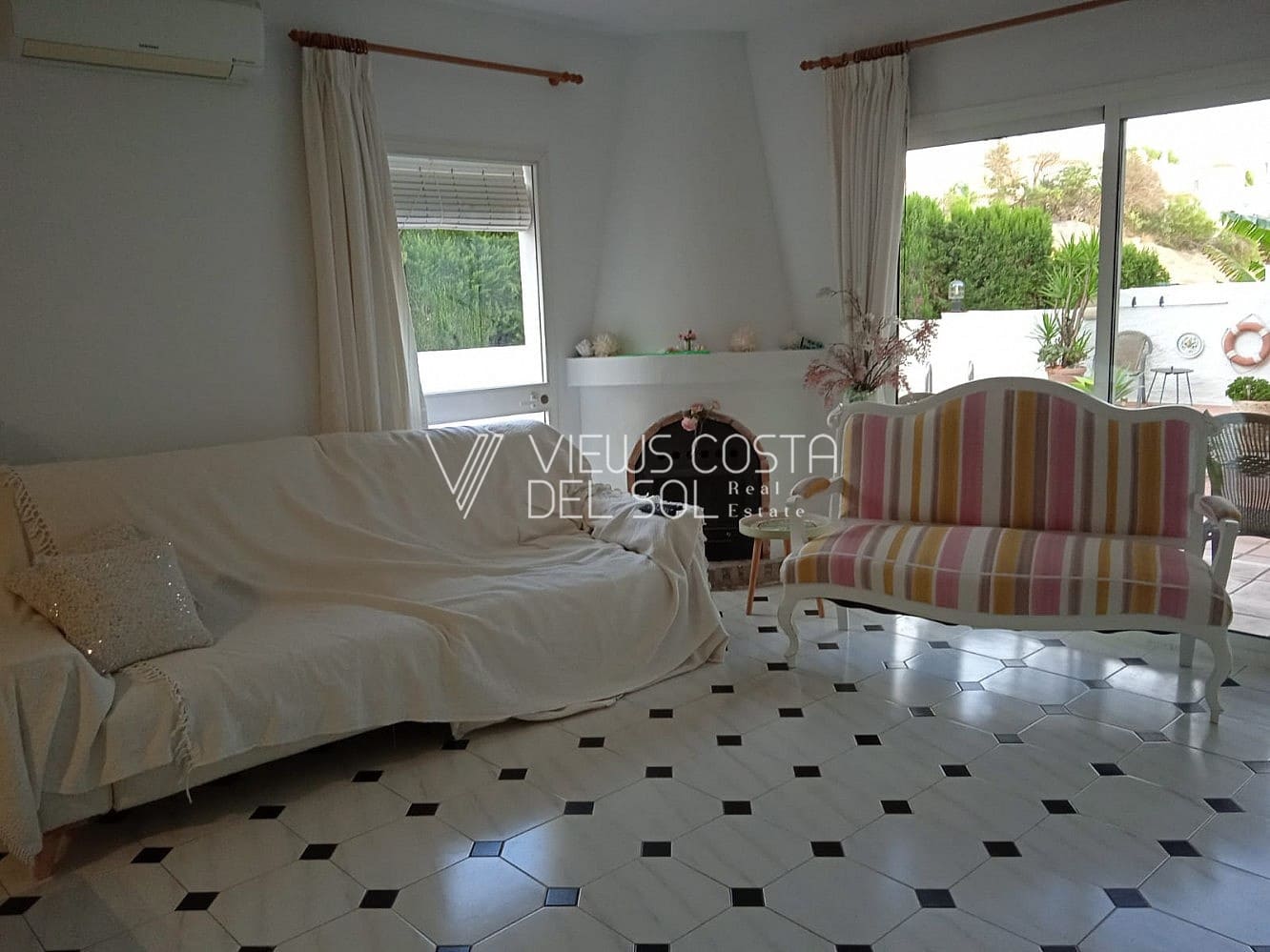 3 chambre Villa/Maison à vendre à Nerja avec piscine garage - 645 000 € (Ref: 7876479)