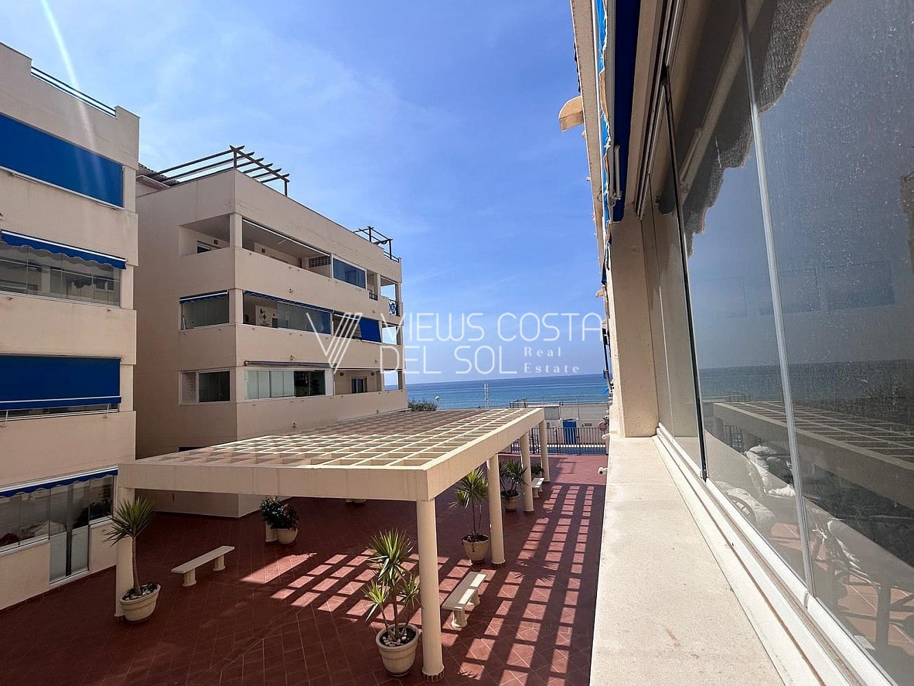 2 soverom Leilighet til leie i El Morche med svømmebasseng garasje - € 1 000 (Ref: 8228943)