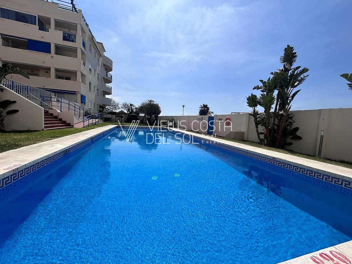 2 soverom Leilighet til leie i El Morche med svømmebasseng garasje - € 1 000 (Ref: 8228943)