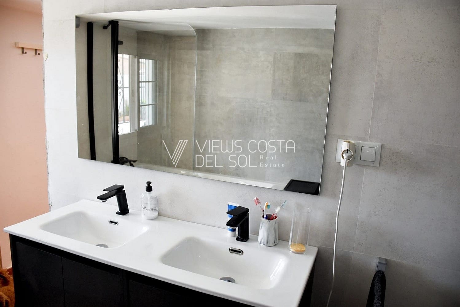 3 chambre Villa/Maison à vendre à Nerja avec piscine garage - 630 000 € (Ref: 8274414)