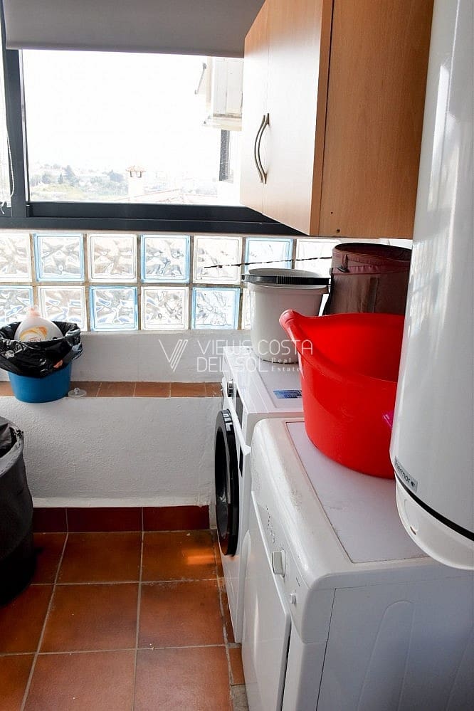 3 chambre Villa/Maison à vendre à Nerja avec piscine garage - 630 000 € (Ref: 8274414)