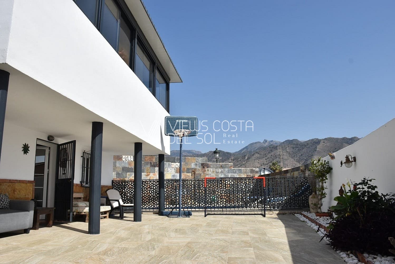 3 chambre Villa/Maison à vendre à Nerja avec piscine garage - 630 000 € (Ref: 8274414)