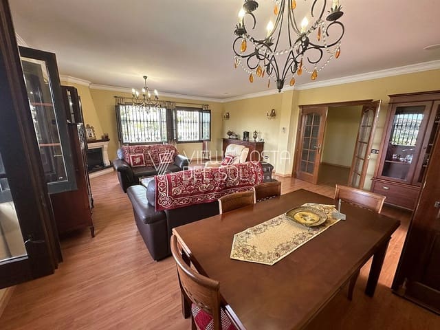 5 soveværelse Villa til salg i Torre del Mar, Vélez-Málaga med swimmingpool garage - € 980.000 (Ref: 8295442)