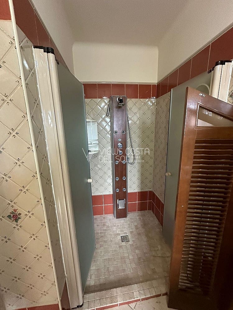 5 soveværelse Villa til salg i Torre del Mar med swimmingpool garage - € 980.000 (Ref: 8295442)