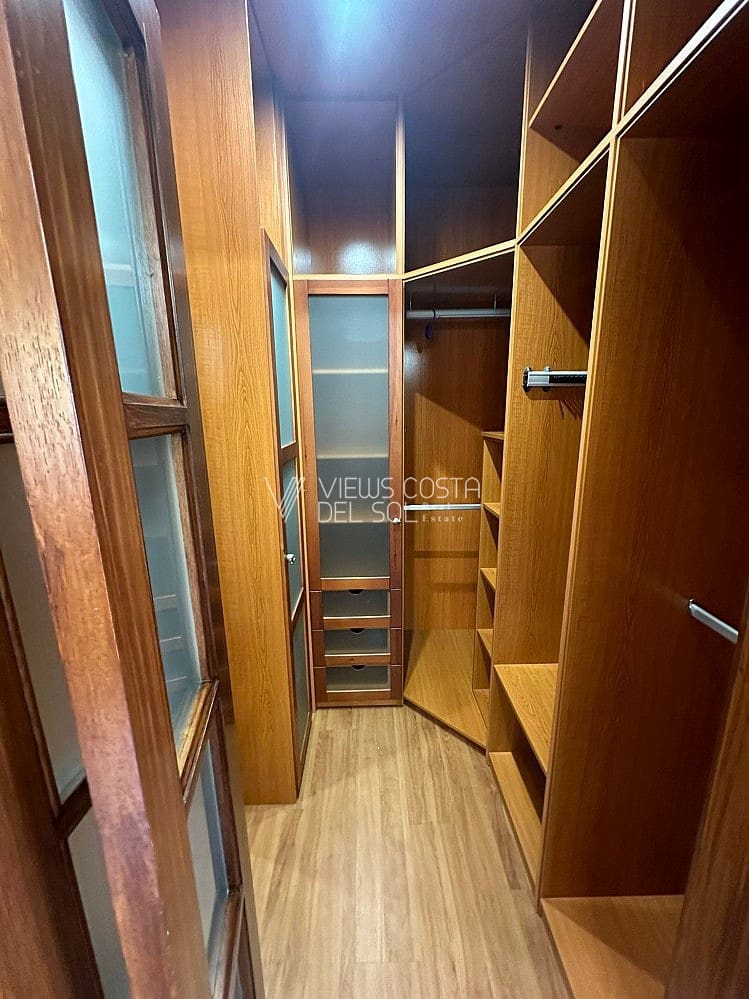 5 soveværelse Villa til salg i Torre del Mar med swimmingpool garage - € 980.000 (Ref: 8295442)