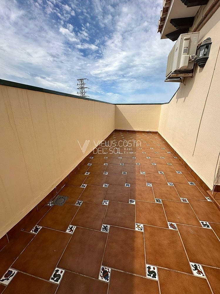 5 soveværelse Villa til salg i Torre del Mar med swimmingpool garage - € 980.000 (Ref: 8295442)