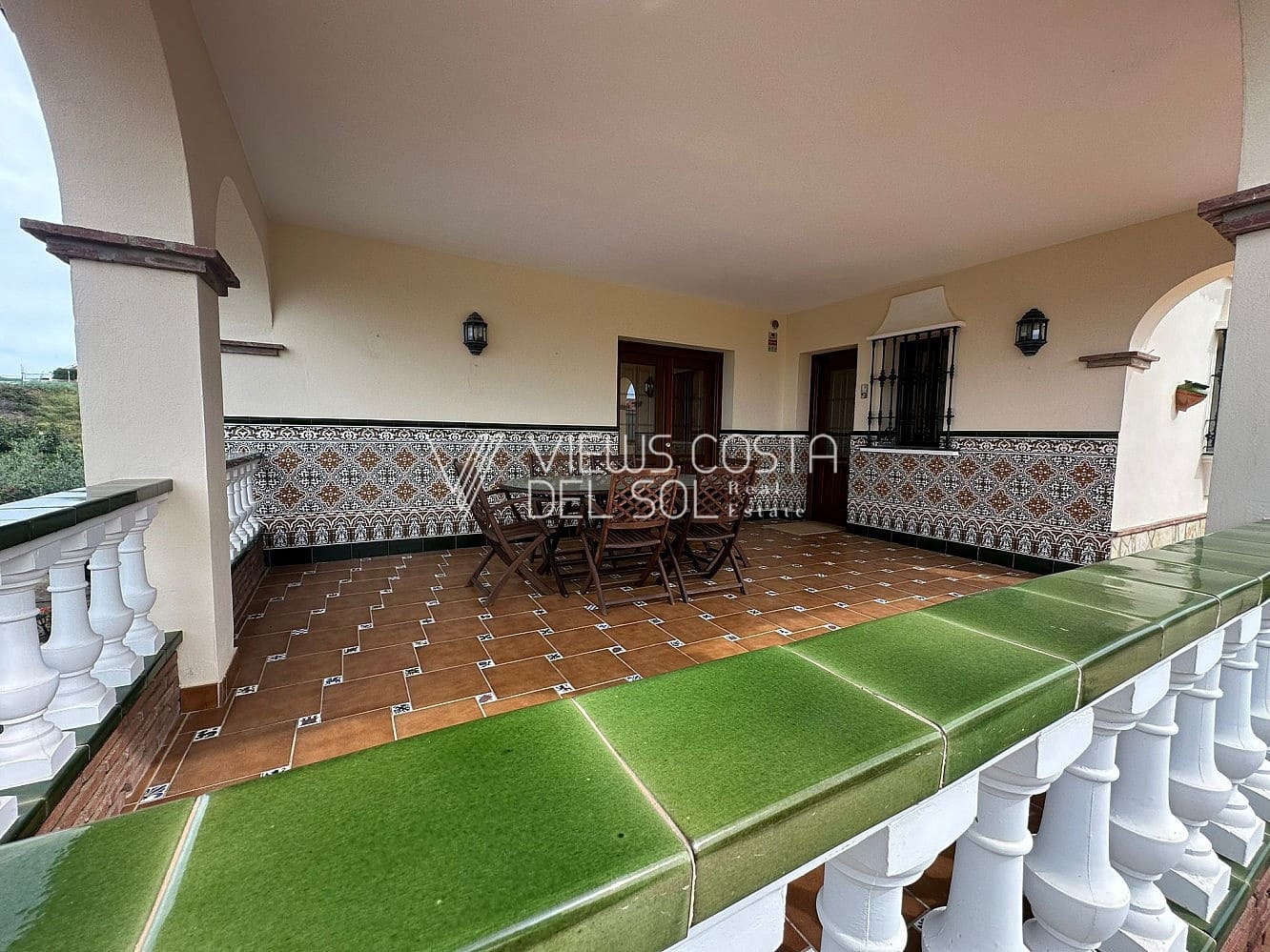 5 soveværelse Villa til salg i Torre del Mar med swimmingpool garage - € 980.000 (Ref: 8295442)