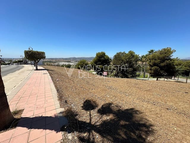 Grunde uden byggetilladelser til salg i Caleta de Vélez, Vélez-Málaga - € 123.000 (Ref: 8501020)