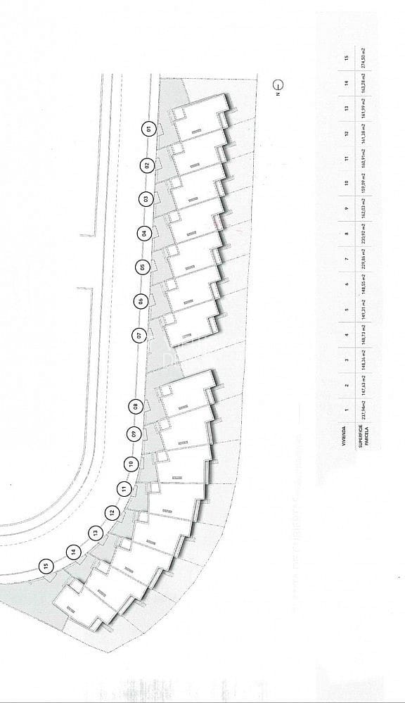 Grunde uden byggetilladelser til salg i Caleta de Velez - € 123.000 (Ref: 8501020)