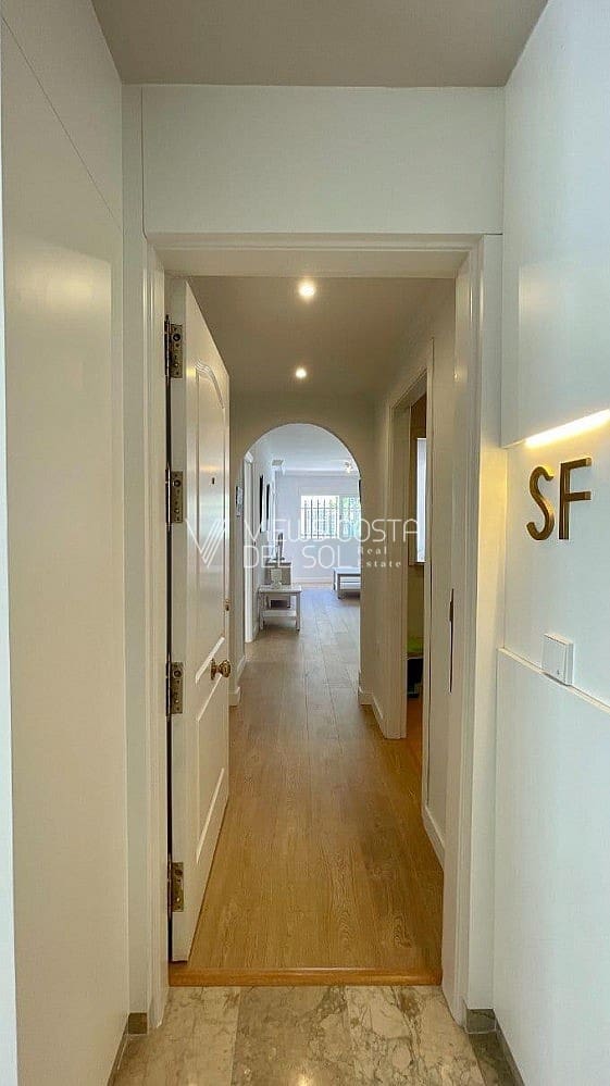 2 sypialnia Apartament na sprzedaż w Marbella z basenem - 383 000 € (Ref: 8571139)