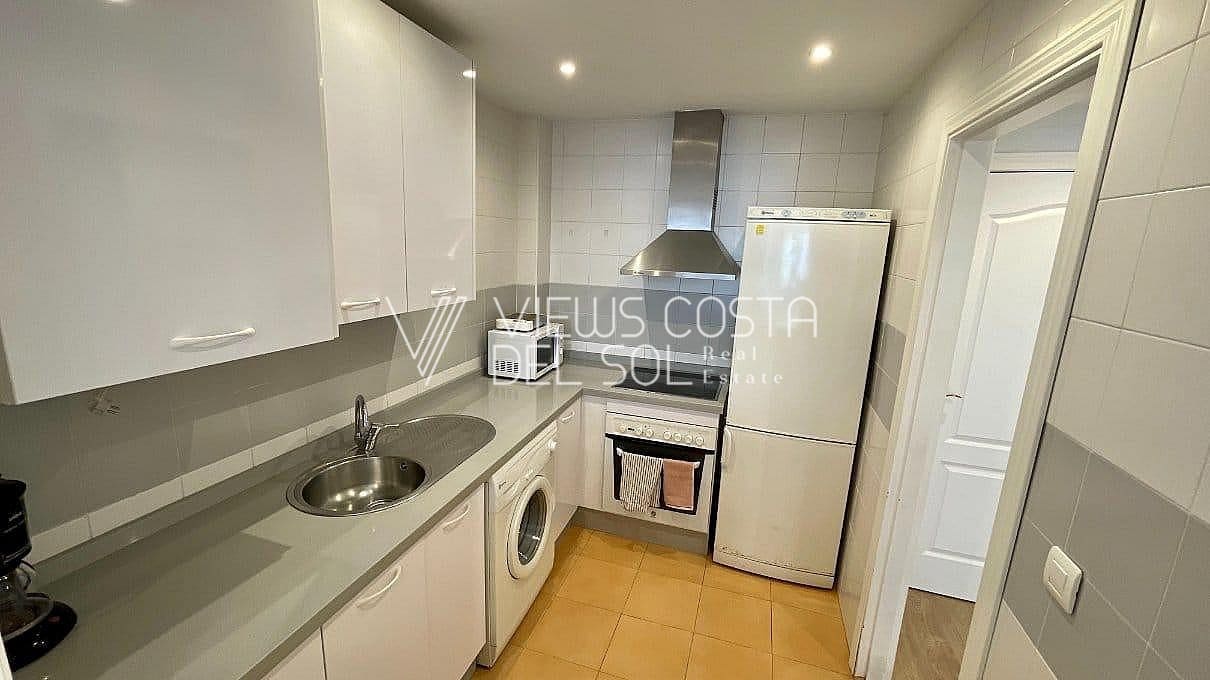 2 sypialnia Apartament na sprzedaż w Marbella z basenem - 383 000 € (Ref: 8571139)