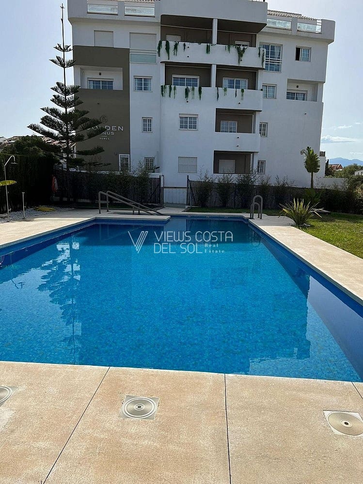 2 sypialnia Apartament na sprzedaż w Marbella z basenem - 383 000 € (Ref: 8571139)
