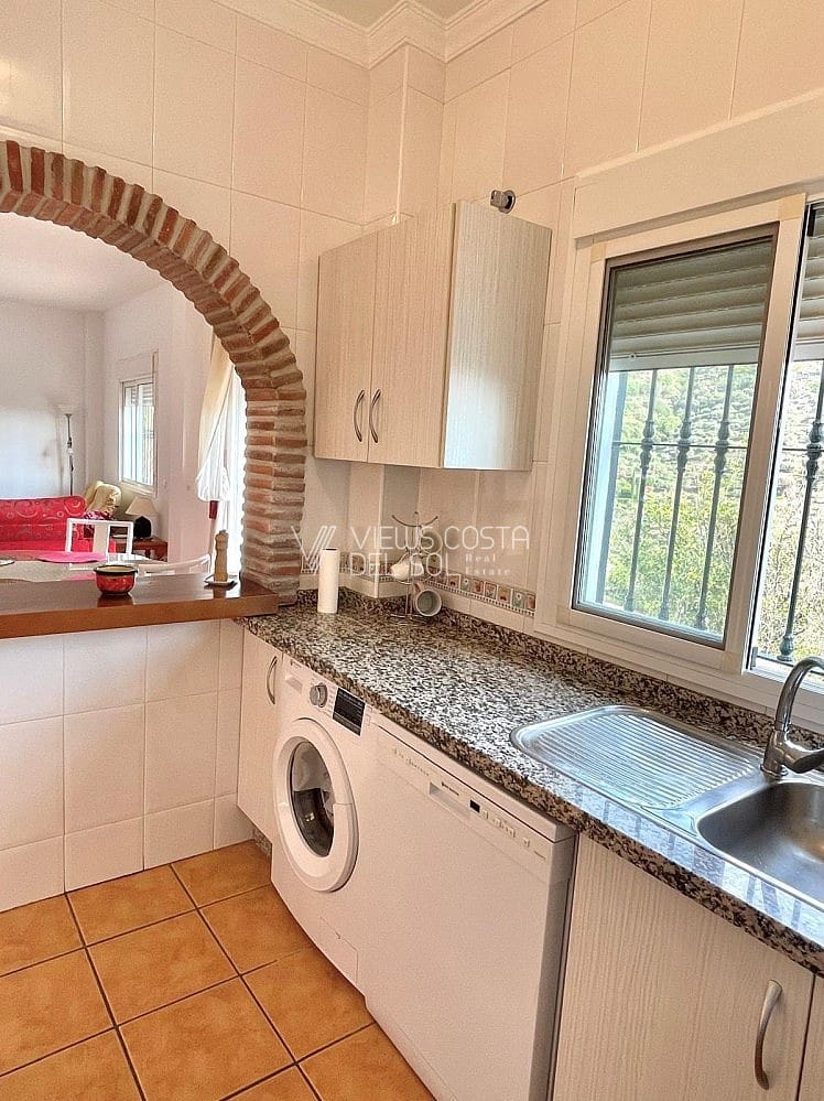 4 slaapkamer Villa te koop in Competa - € 329.900 (Ref: 8635385)