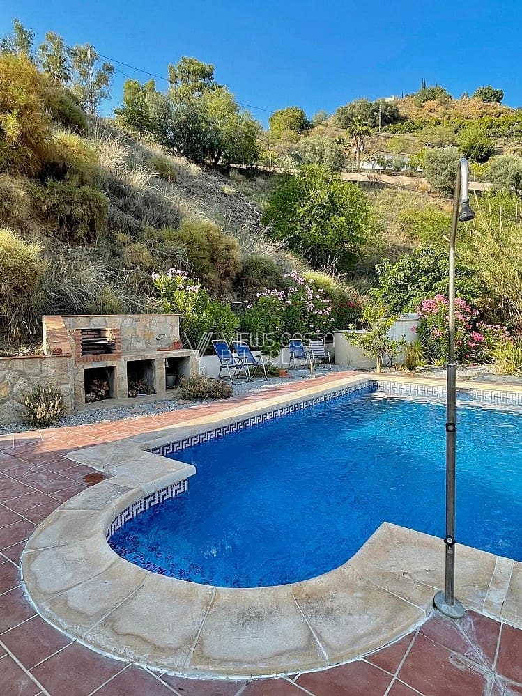 4 slaapkamer Villa te koop in Competa - € 329.900 (Ref: 8635385)