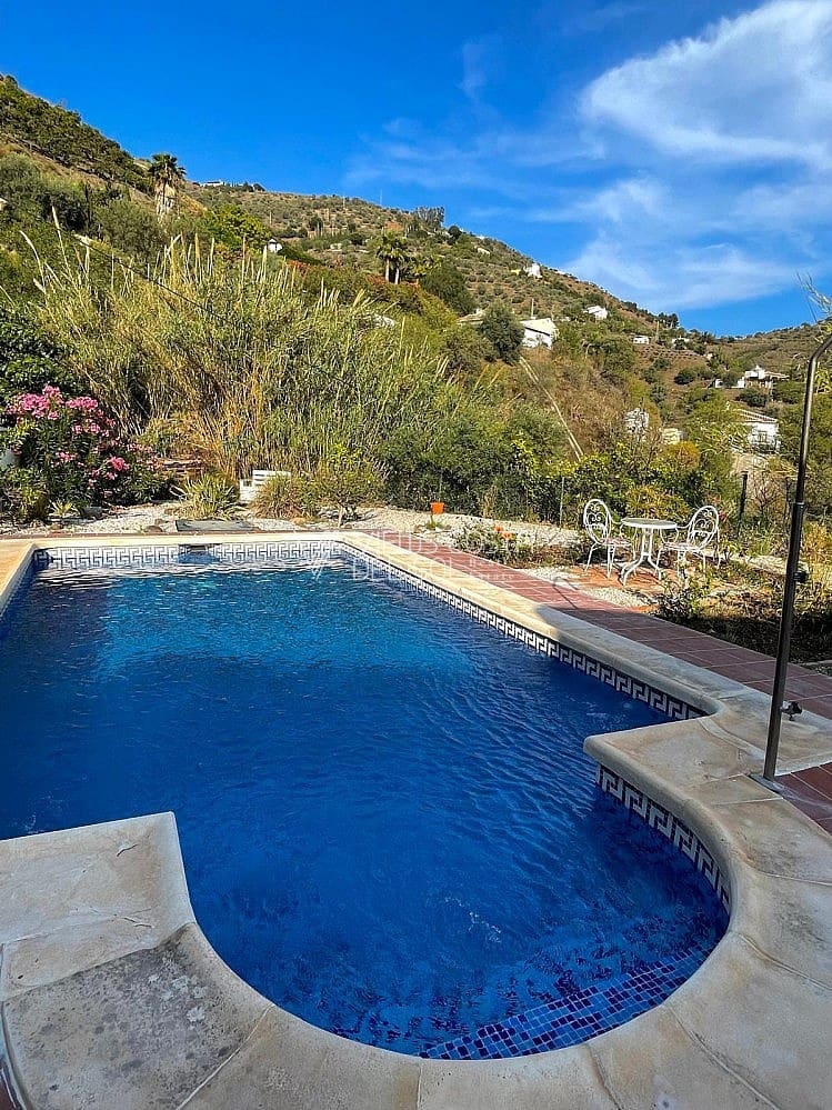 4 slaapkamer Villa te koop in Competa - € 329.900 (Ref: 8635385)