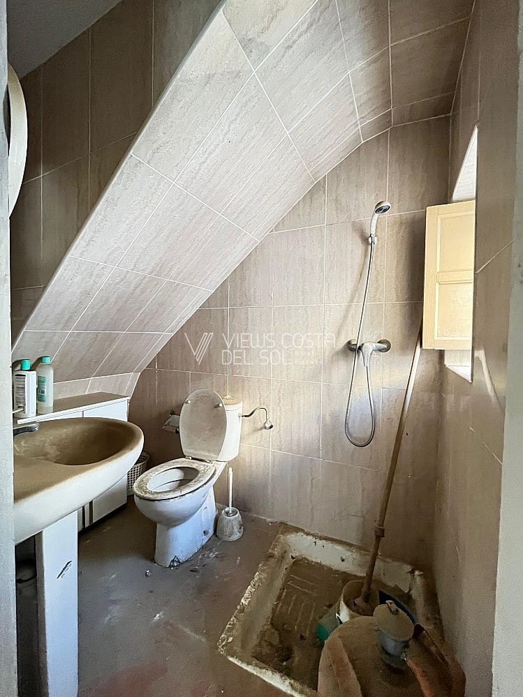 Villa for sale in Arenas - € 32,500 (Ref: 8810638)