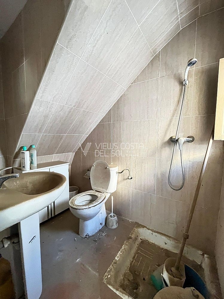 Villa for sale in Arenas - € 32,500 (Ref: 8810638)