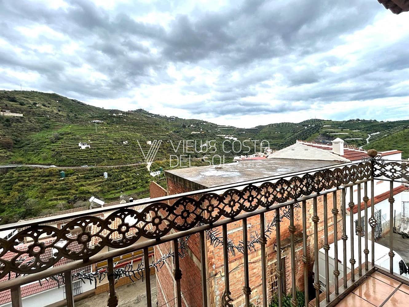 4 makuuhuone Huvila myytävänä paikassa Algarrobo - 329 000 € (Ref: 8878763)