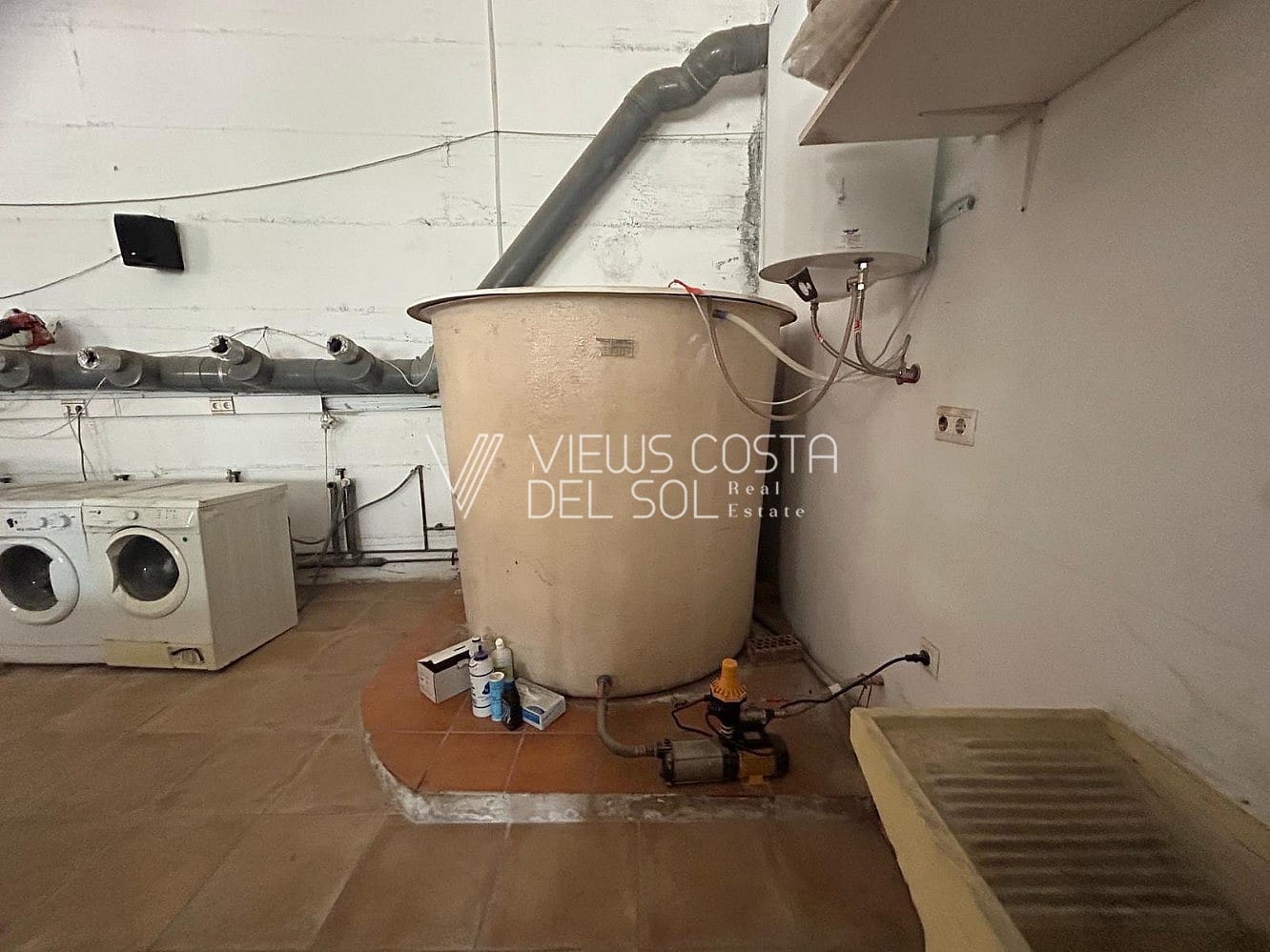 4 makuuhuone Huvila myytävänä paikassa Algarrobo - 329 000 € (Ref: 8878763)