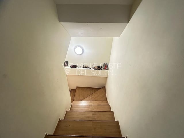 4 makuuhuone Huvila myytävänä paikassa Algarrobo - 329 000 € (Ref: 8878763)