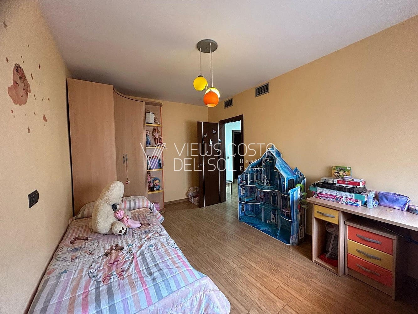 4 makuuhuone Huvila myytävänä paikassa Algarrobo - 329 000 € (Ref: 8878763)