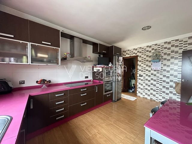 4 makuuhuone Huvila myytävänä paikassa Algarrobo - 329 000 € (Ref: 8878763)