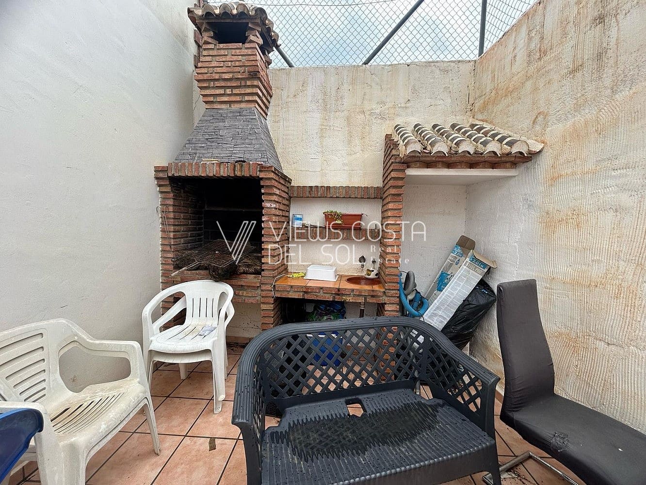 4 makuuhuone Huvila myytävänä paikassa Algarrobo - 329 000 € (Ref: 8878763)