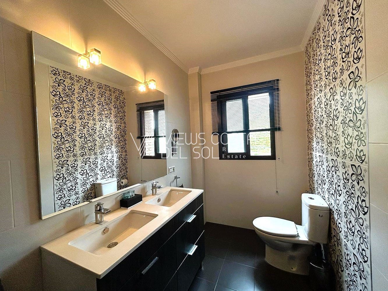 4 makuuhuone Huvila myytävänä paikassa Algarrobo - 329 000 € (Ref: 8878763)