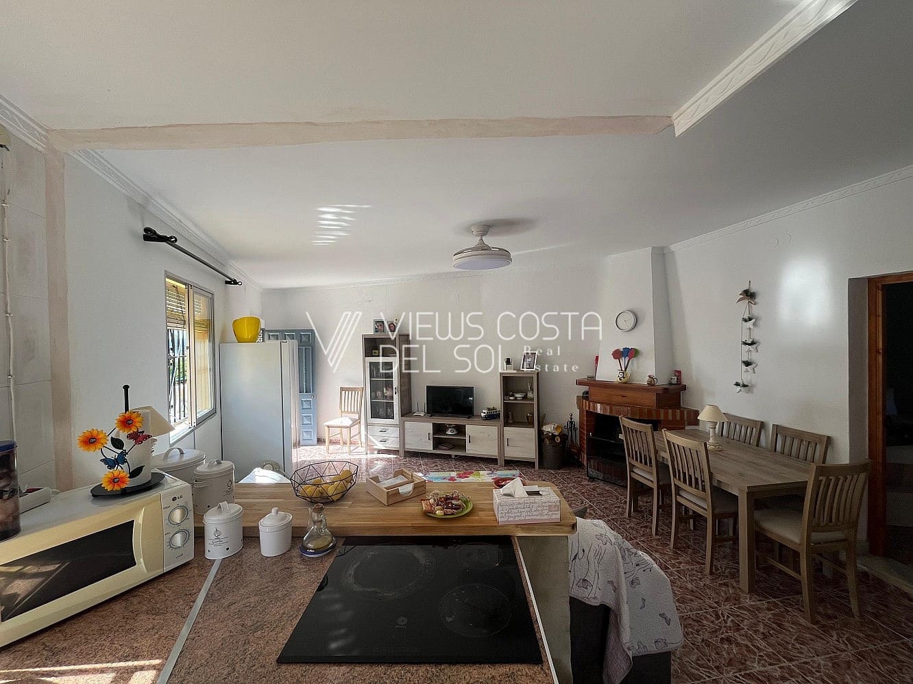 Pareado de 3 habitaciones en Vélez-Málaga en venta - 143.900 € (Ref: 8920263)