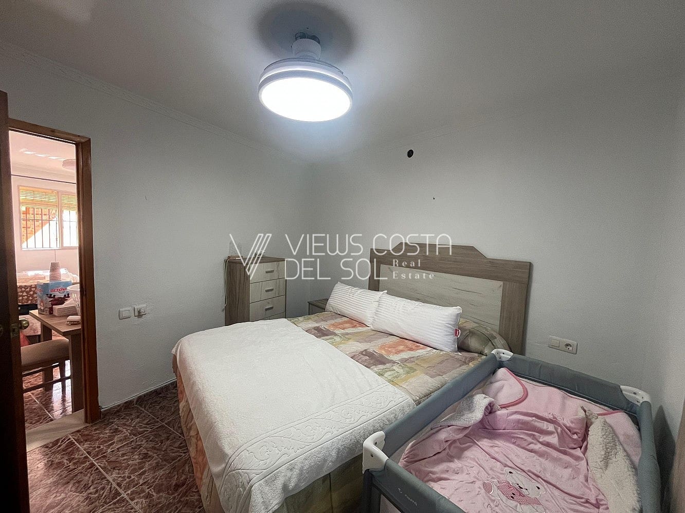 Pareado de 3 habitaciones en Vélez-Málaga en venta - 143.900 € (Ref: 8920263)