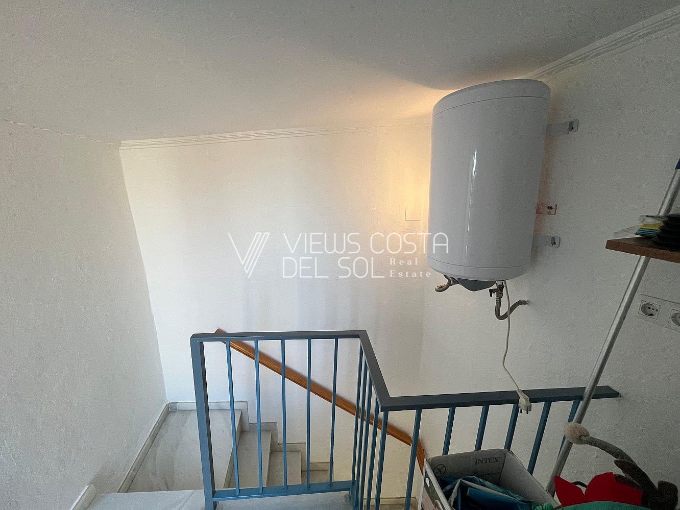 Pareado de 3 habitaciones en Vélez-Málaga en venta - 143.900 € (Ref: 8920263)