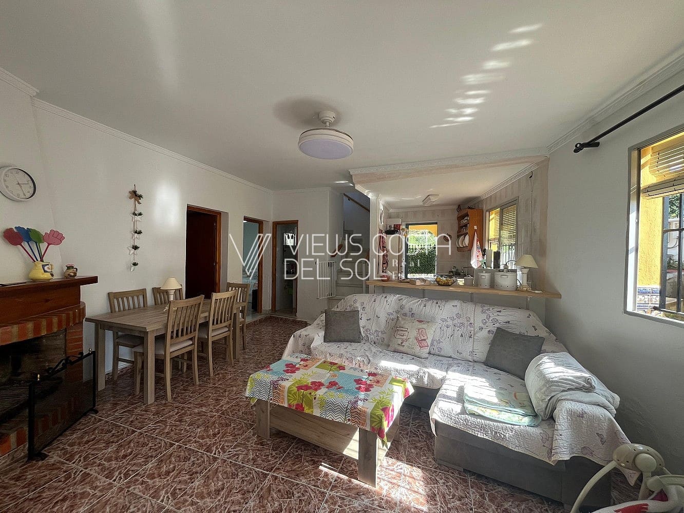 Pareado de 3 habitaciones en Vélez-Málaga en venta - 143.900 € (Ref: 8920263)