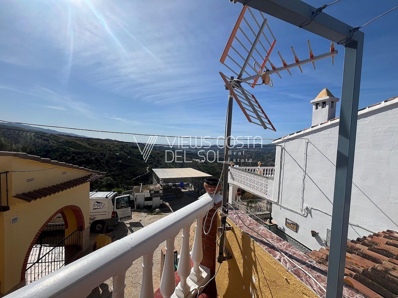 Pareado de 3 habitaciones en Vélez-Málaga en venta - 143.900 € (Ref: 8920263)
