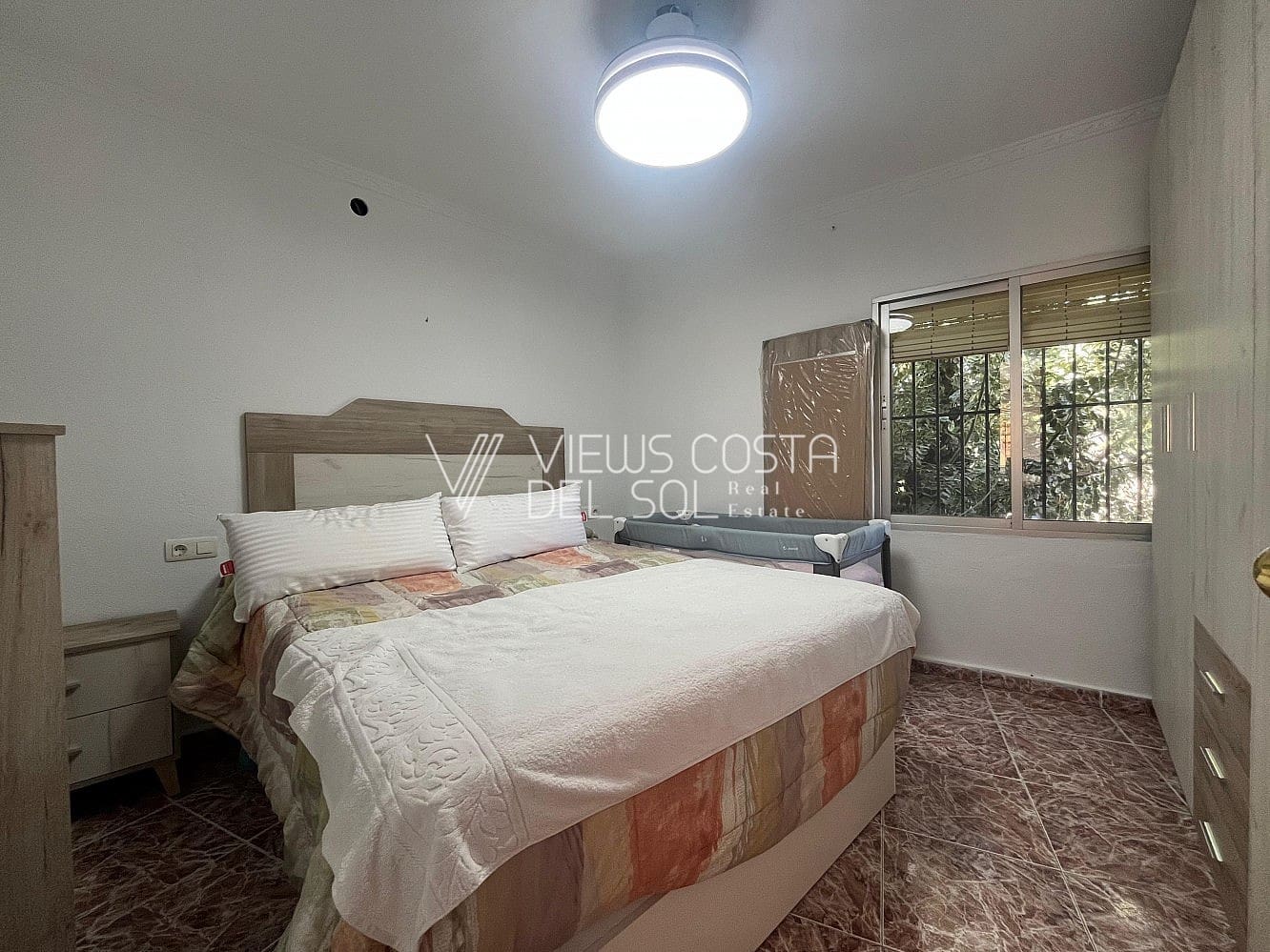 Pareado de 3 habitaciones en Vélez-Málaga en venta - 143.900 € (Ref: 8920263)