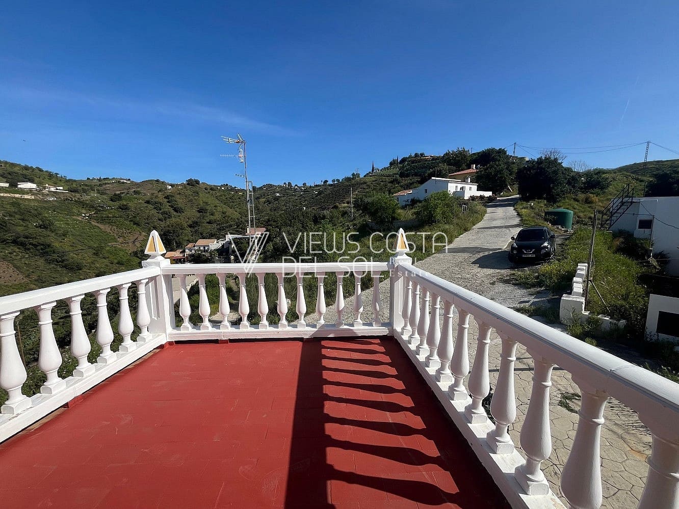 Pareado de 3 habitaciones en Vélez-Málaga en venta - 143.900 € (Ref: 8920263)