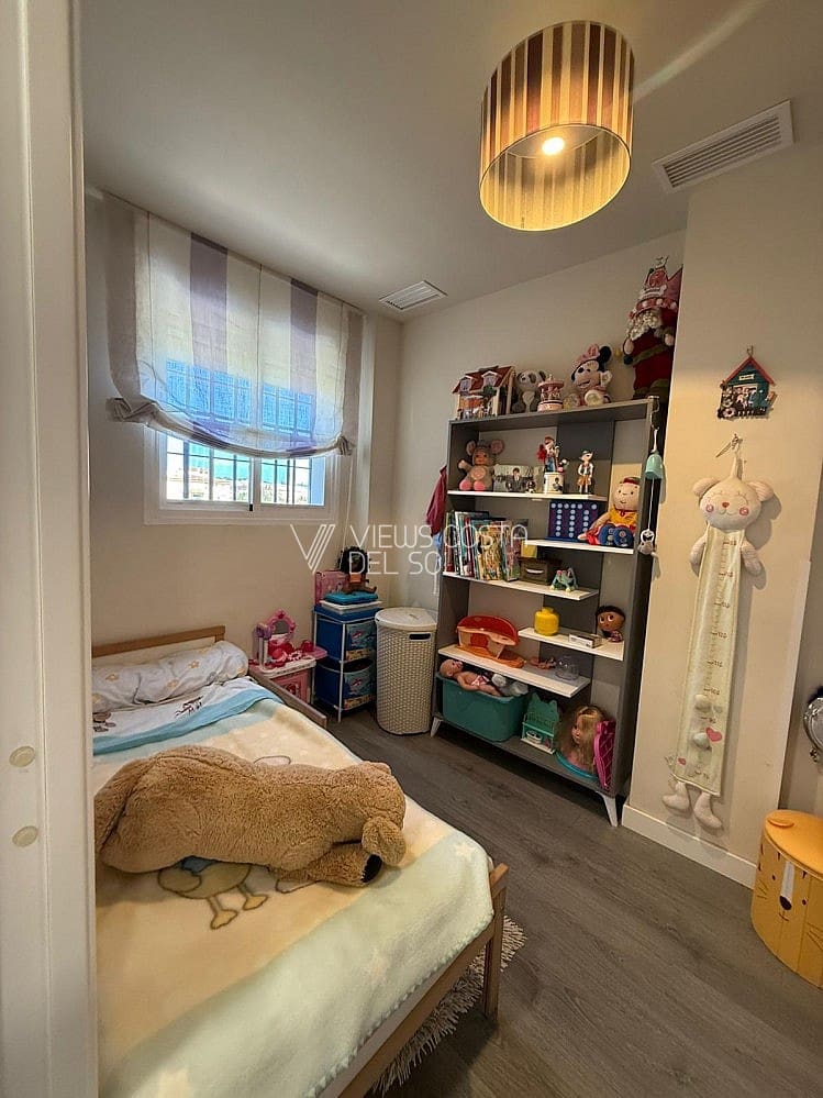 3 soveværelse Lejlighed til salg i Mezquitilla med swimmingpool - € 289.000 (Ref: 8990226)