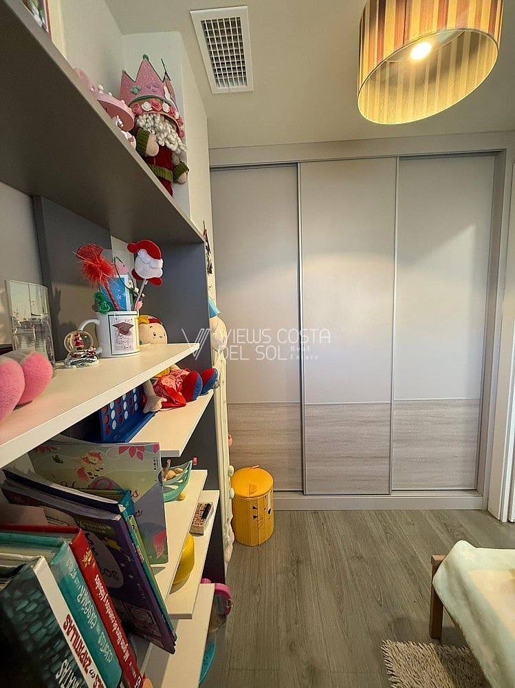 3 soveværelse Lejlighed til salg i Mezquitilla med swimmingpool - € 289.000 (Ref: 8990226)