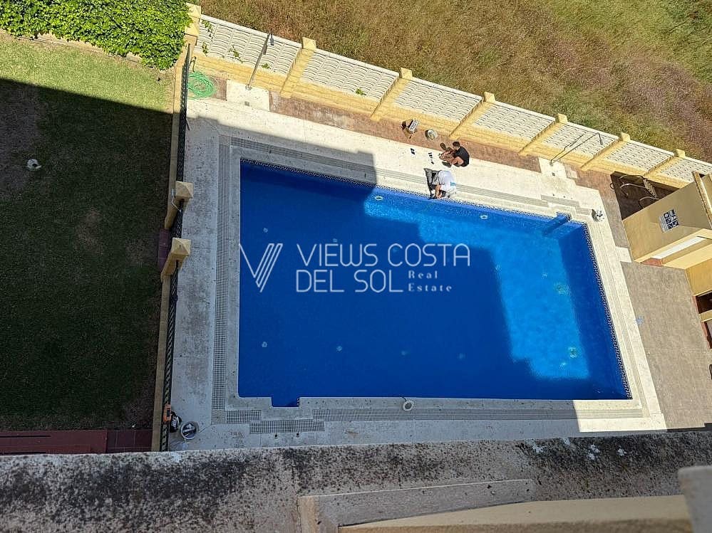 3 soveværelse Lejlighed til salg i Mezquitilla med swimmingpool - € 289.000 (Ref: 8990226)