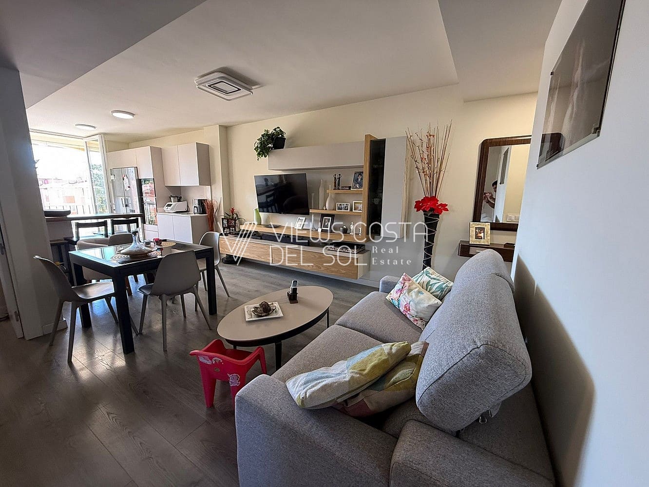 3 soveværelse Lejlighed til salg i Mezquitilla med swimmingpool - € 289.000 (Ref: 8990226)