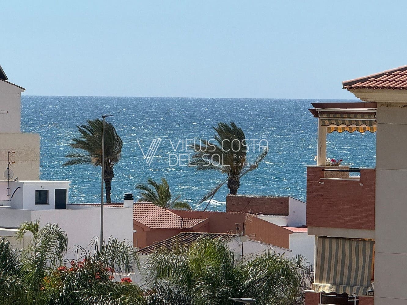 3 soveværelse Lejlighed til salg i Mezquitilla med swimmingpool - € 289.000 (Ref: 8990226)