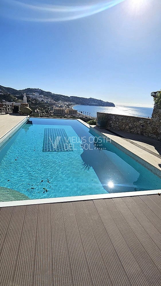 5 soveværelse Villa til salg i La Herradura med swimmingpool garage - € 1.180.000 (Ref: 9004100)