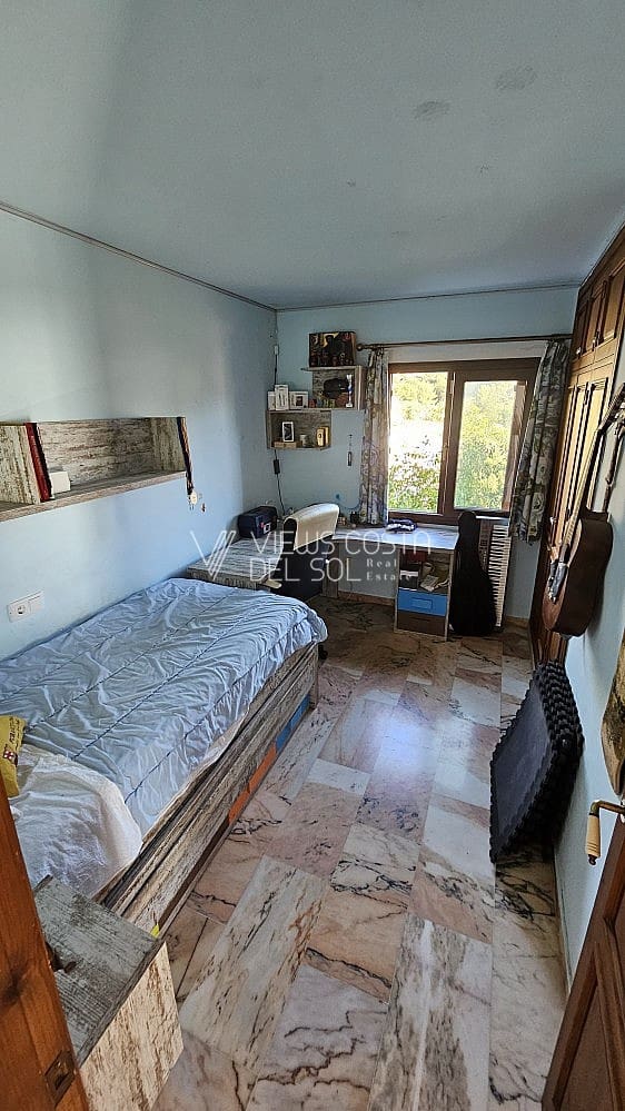 5 soveværelse Villa til salg i La Herradura med swimmingpool garage - € 1.180.000 (Ref: 9004100)