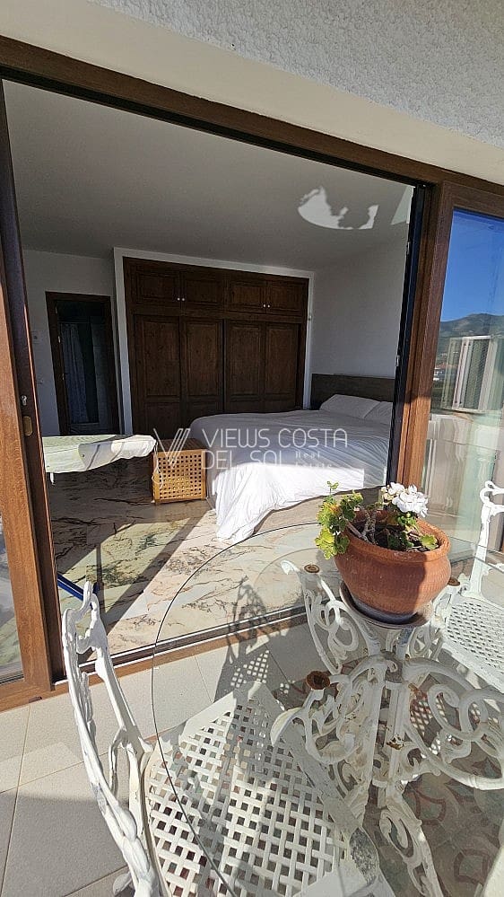 5 soveværelse Villa til salg i La Herradura med swimmingpool garage - € 1.180.000 (Ref: 9004100)