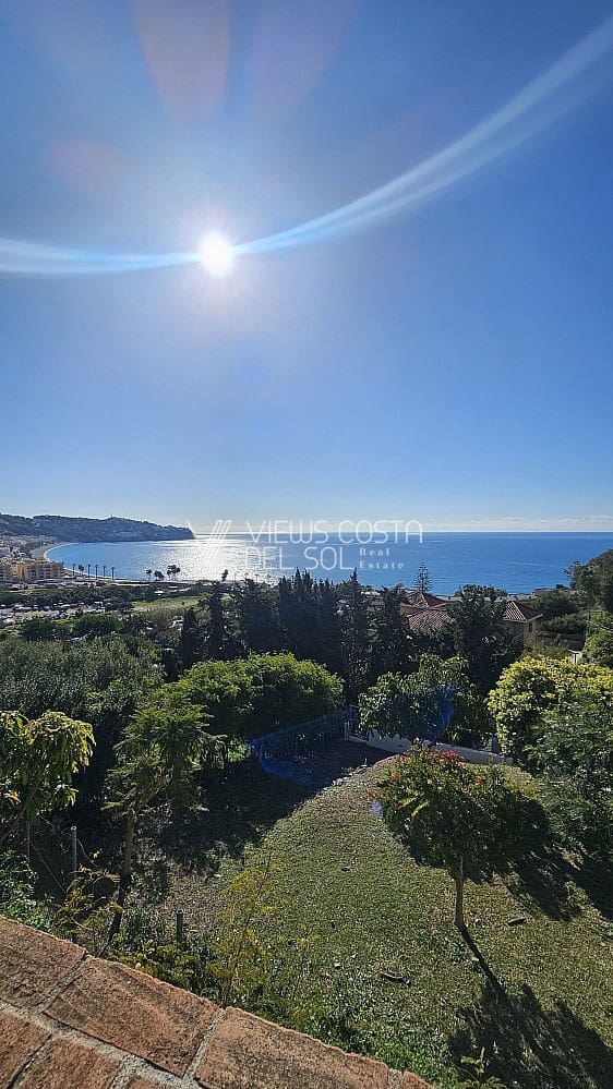 5 soveværelse Villa til salg i La Herradura med swimmingpool garage - € 1.180.000 (Ref: 9004100)