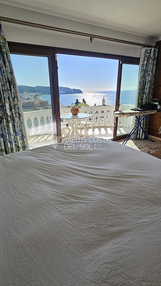 5 soveværelse Villa til salg i La Herradura med swimmingpool garage - € 1.180.000 (Ref: 9004100)