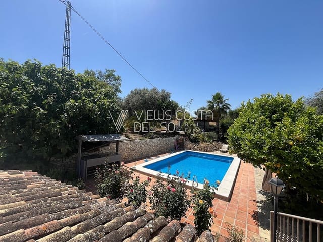 3 soveværelse Villa til salg i Riogordo med swimmingpool - € 359.900 (Ref: 9022524)