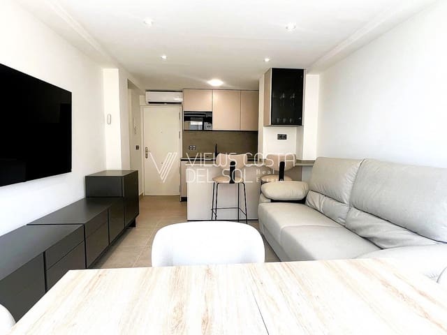 1 soveværelse Lejlighed til leje i Algarrobo Costa, Algarrobo med swimmingpool - € 1.000 (Ref: 9132779)