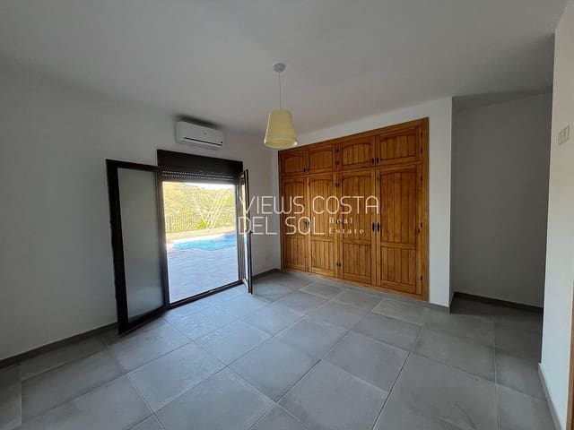 5 soveværelse Villa til leje i Frigiliana med swimmingpool garage - € 2.500 (Ref: 9142317)