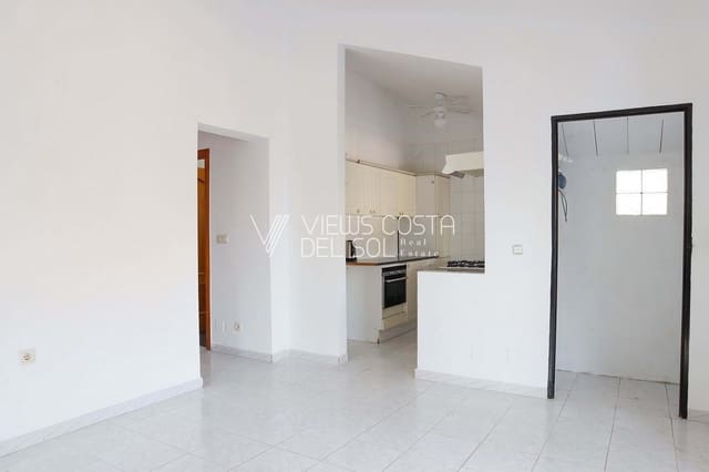 4 soveværelse Villa til salg i Torrox Pueblo, Torrox med garage - € 379.000 (Ref: 9170411)