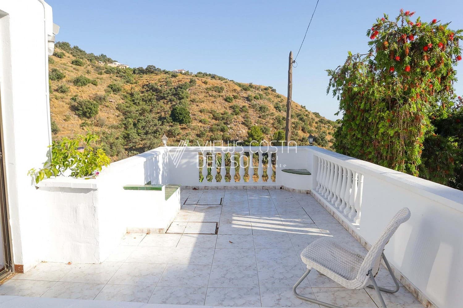 4 soveværelse Villa til salg i Torrox med garage - € 379.000 (Ref: 9170411)